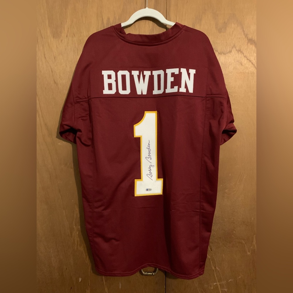 Men’s autographed Coach Bobby Bowden football jersey, size XL.